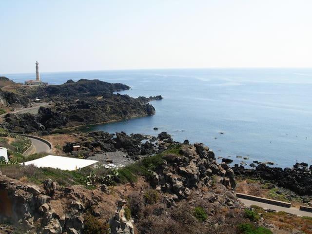 Appartamento Al Centro Di Ustica Isola di Ustica Eksteriør billede